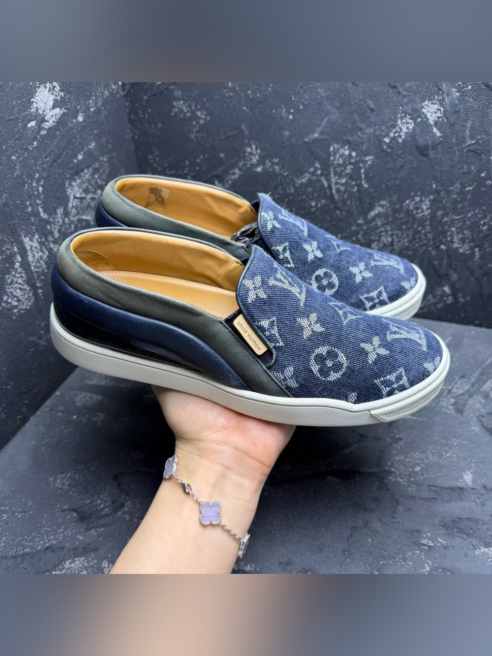 🚩steal Louis Vuitton Navy Blue Monogram Denim Slip-On Loafers